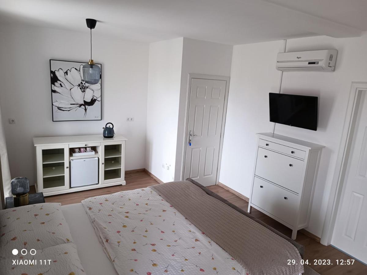 Marko Rooms Krk Town Exteriér fotografie
