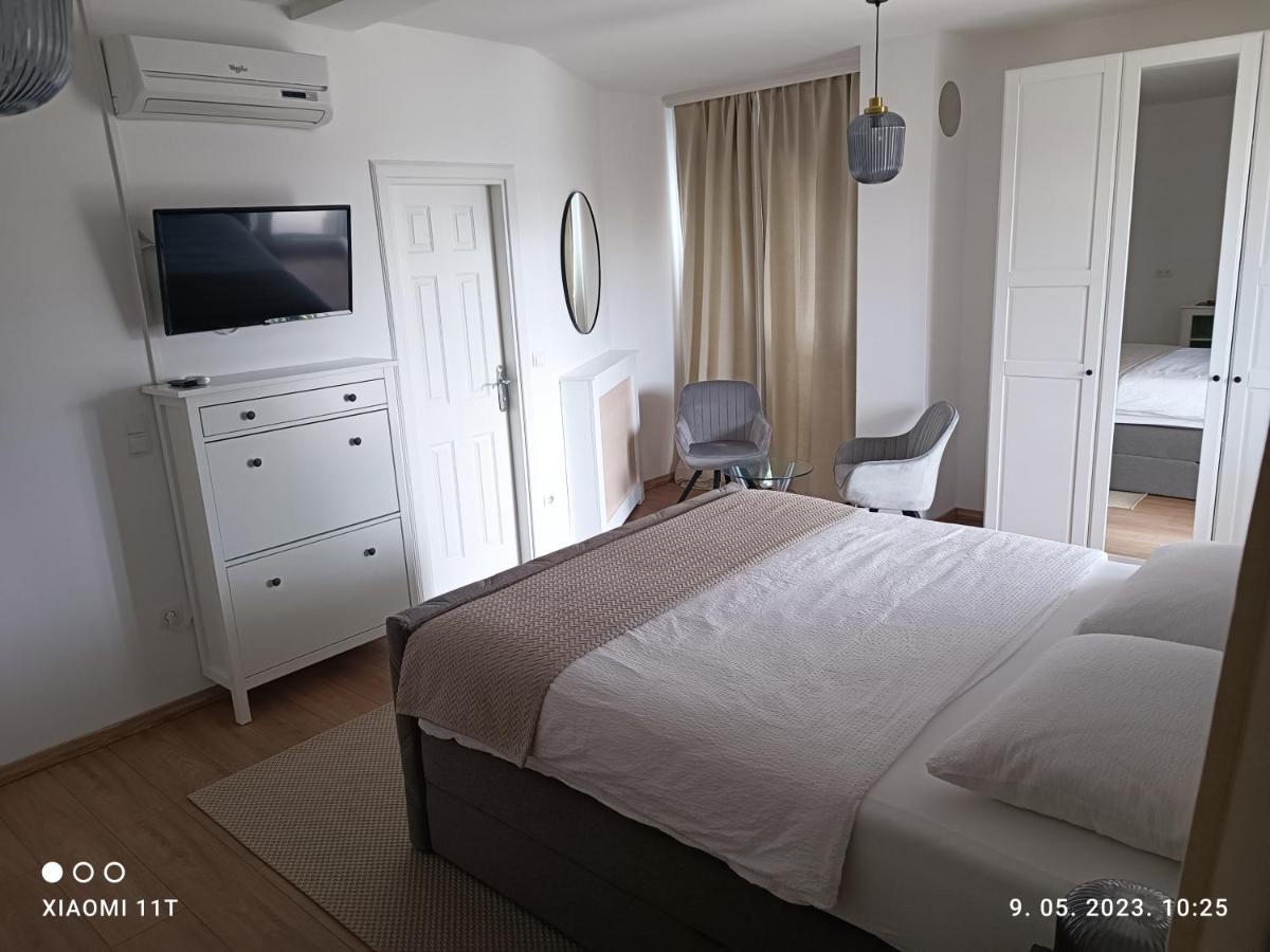 Marko Rooms Krk Town Exteriér fotografie
