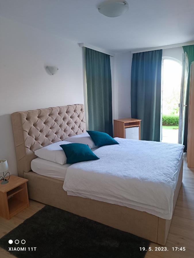 Marko Rooms Krk Town Exteriér fotografie