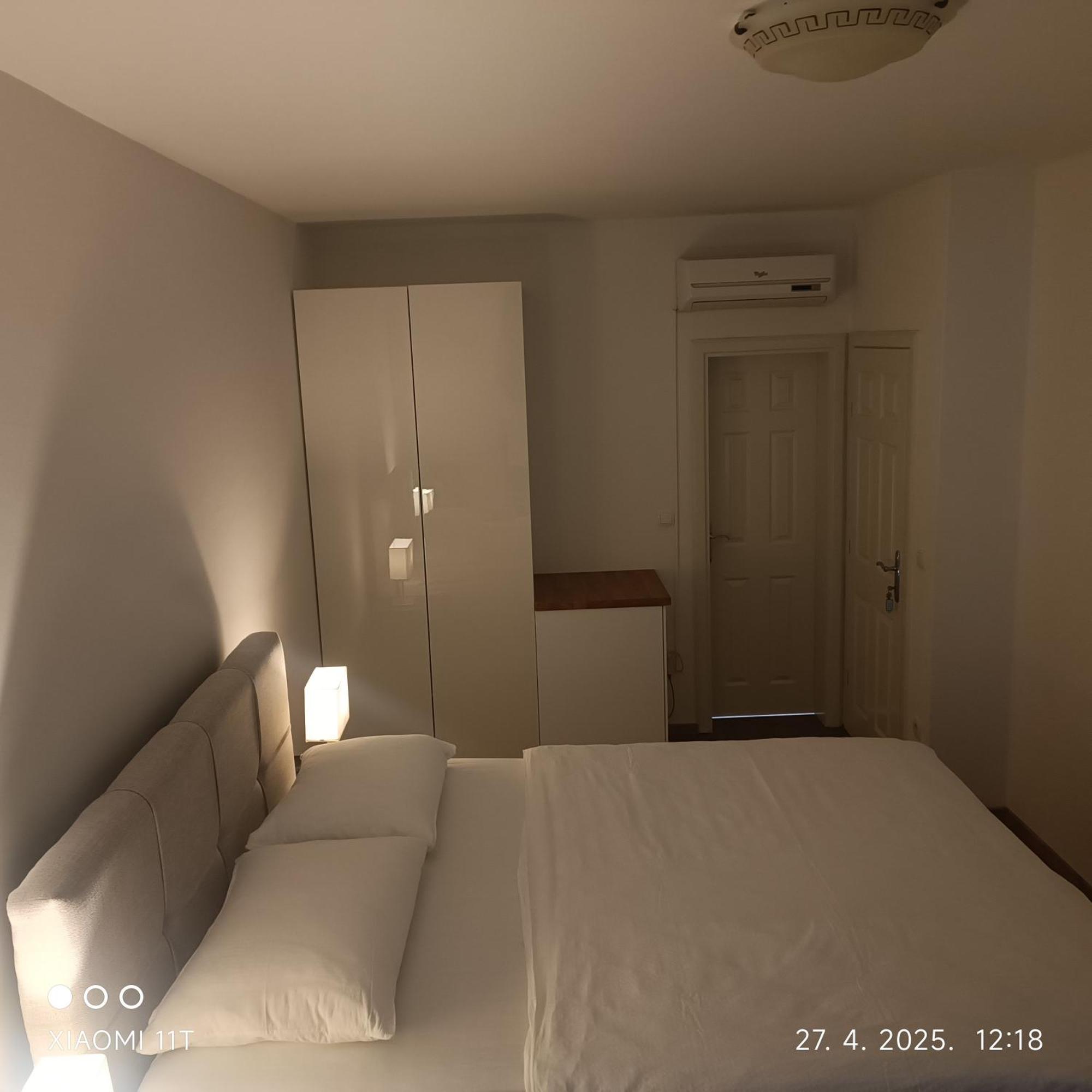 Marko Rooms Krk Town Pokoj fotografie