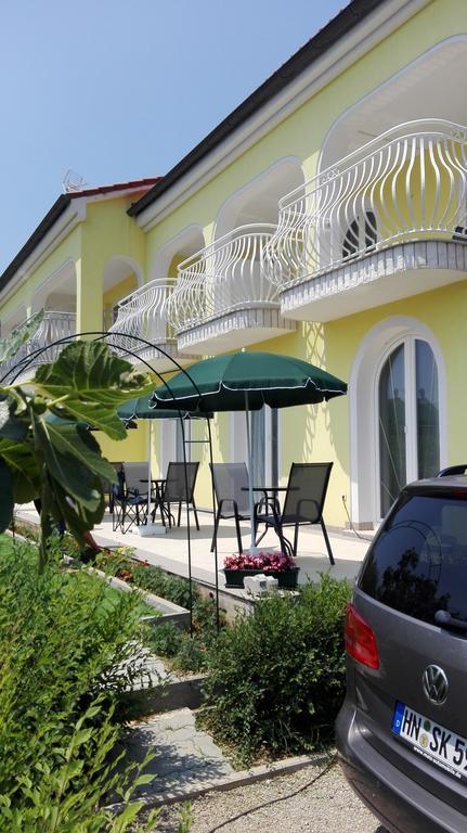 Marko Rooms Krk Town Exteriér fotografie